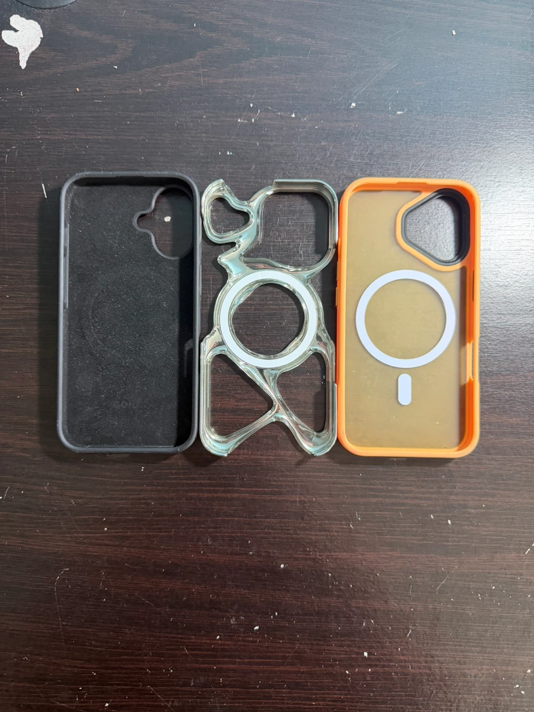 iPhone 16 cases - photo 2