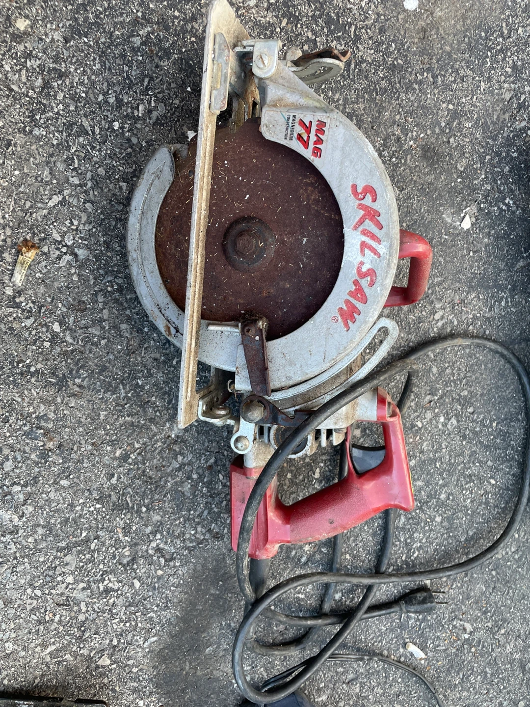 Skil Saw MAG 77 7-1/4" Worm Drive Circular Saw
