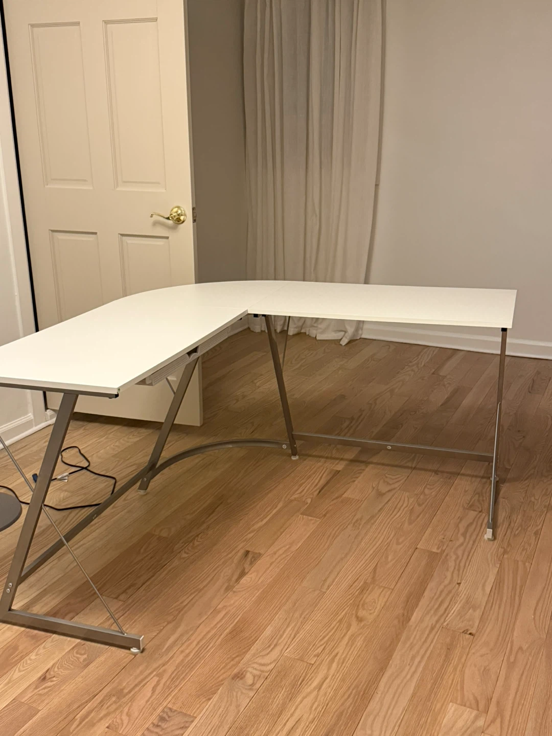 L Shape Desk with Computer Chair