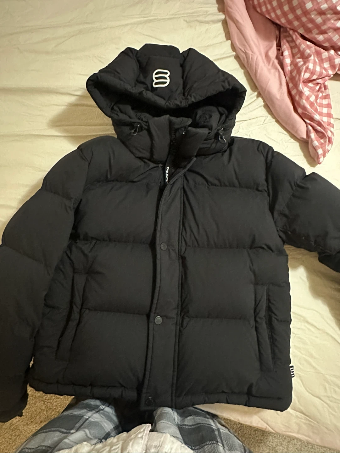 Aritzia super puff shorty xs in black
