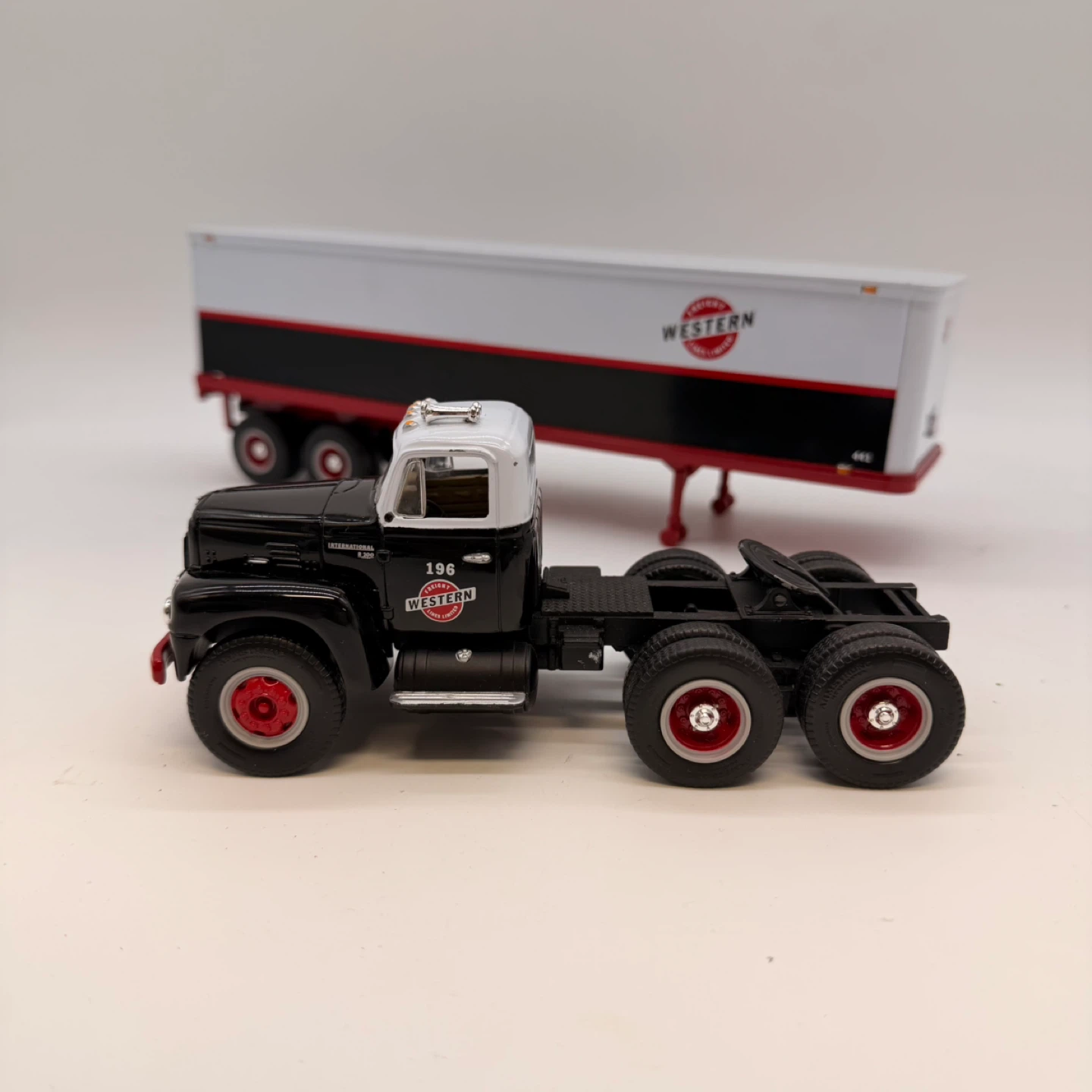 Vintage First Gear 1959 International Western Semi Truck Trailer - photo 5