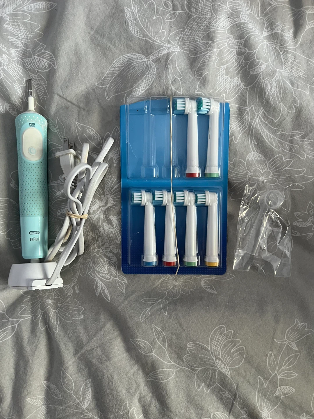 Oral b electric toothbrush , brush heads ,cover &  case