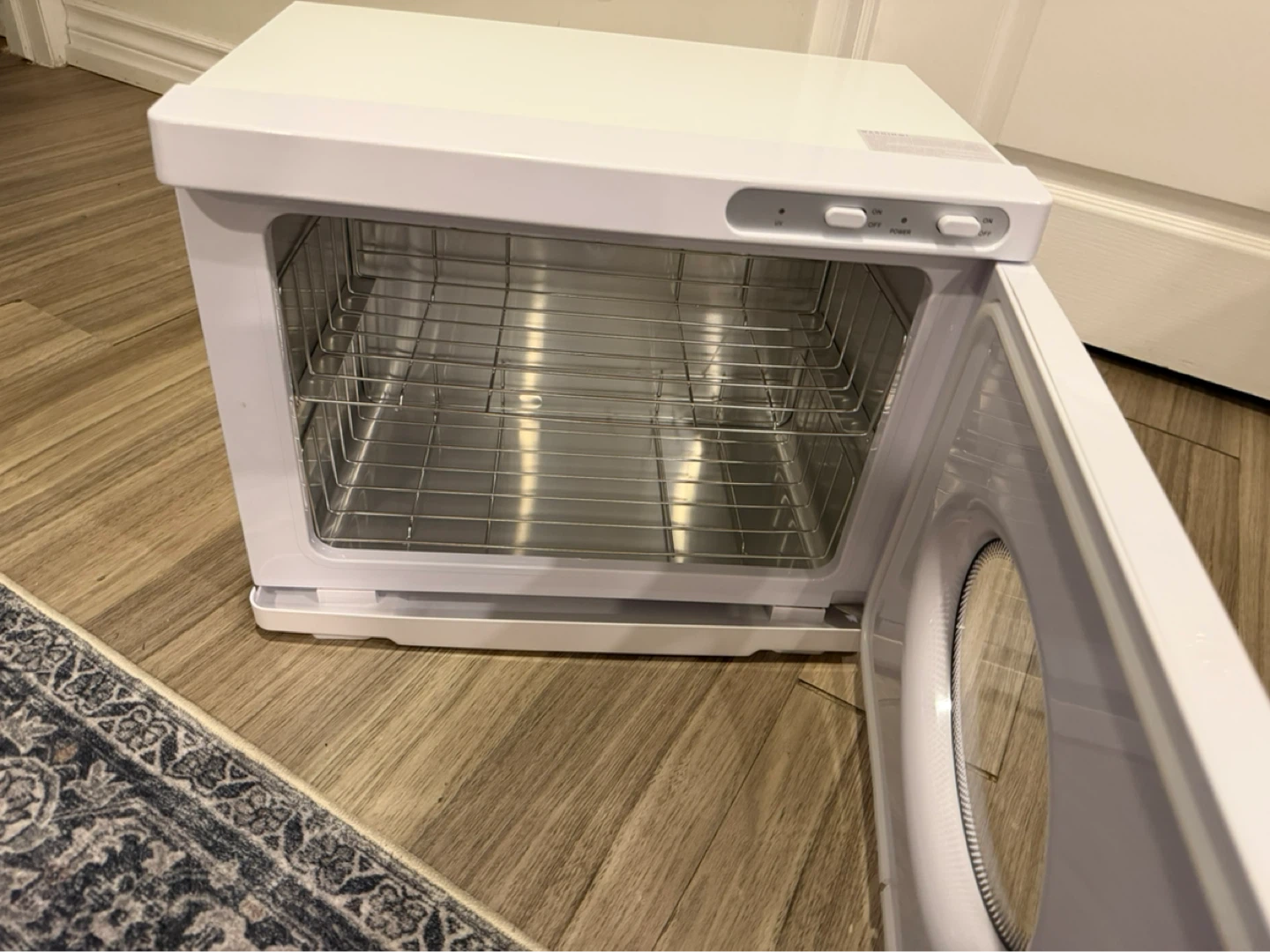 Vevor UV Sterilizer Cabinet Towel Warmer - photo 3
