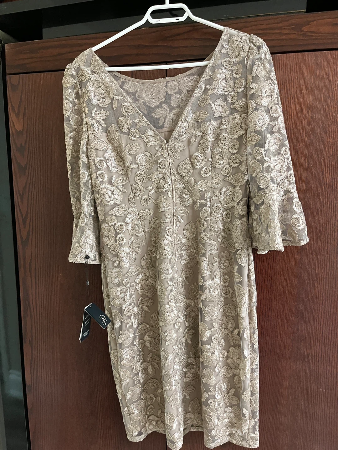 Adrianna Papell Grey Lace Dress Size 12 - photo 2