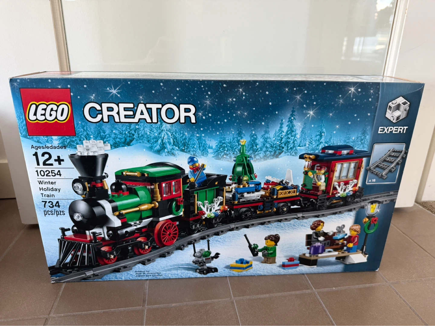 LEGO Creator Winter Holiday Train 10254