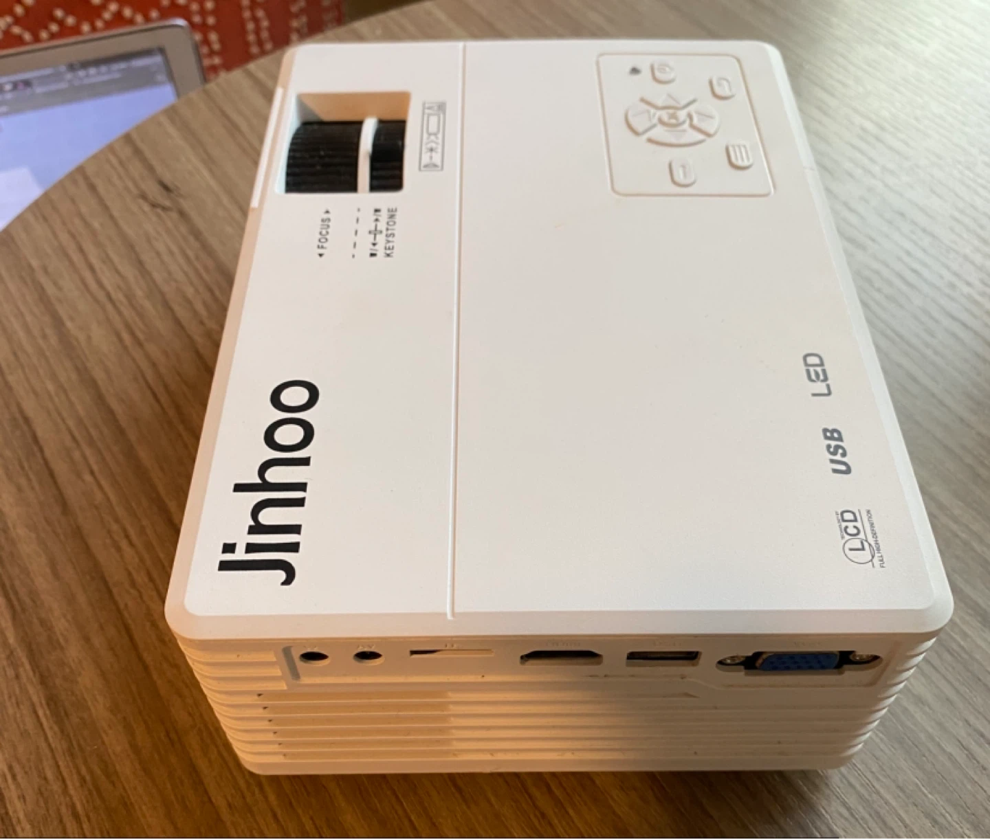 JinHoo White LED Projector - photo 2