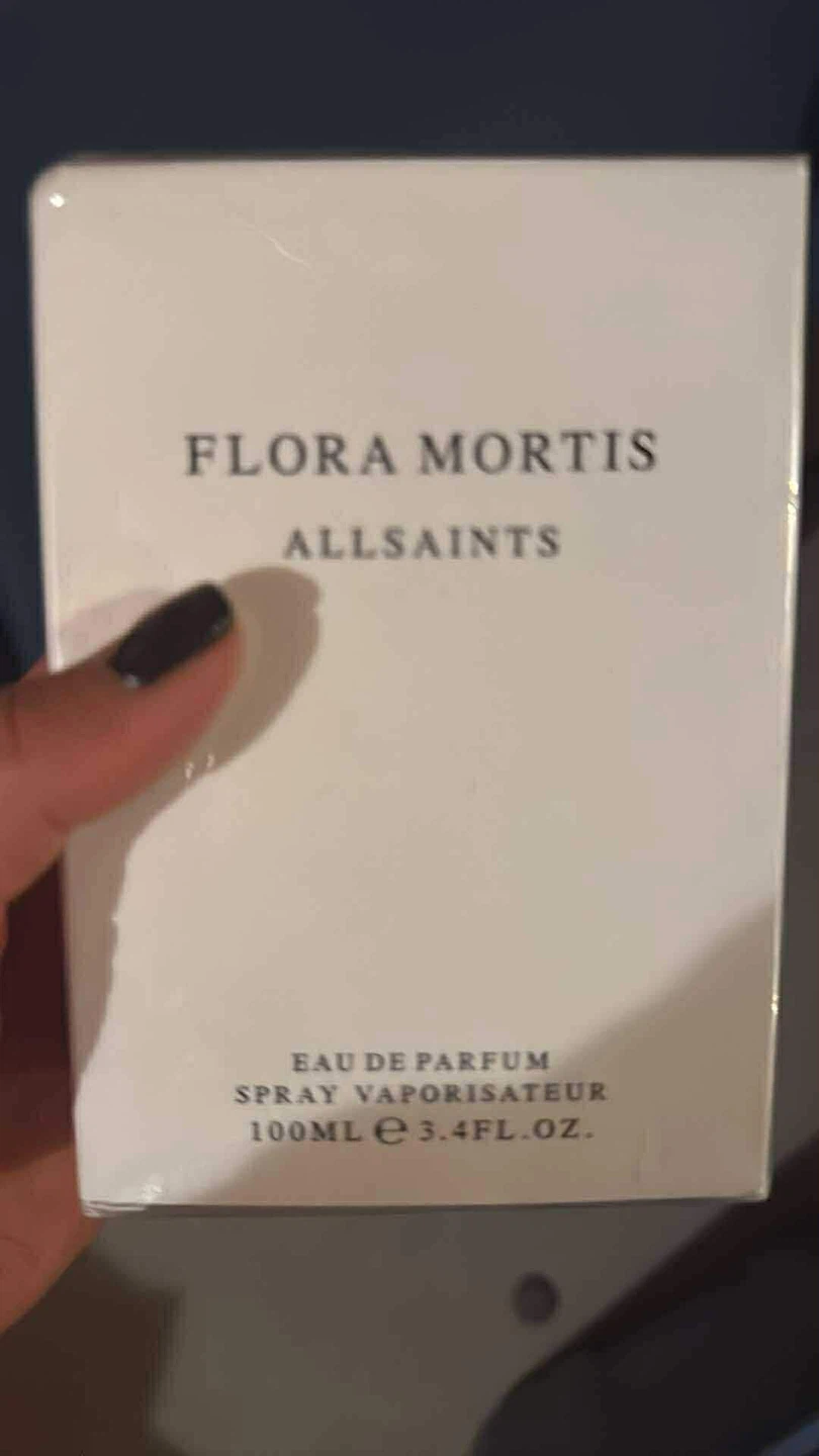 Brand new perfumes. Selling 50% off of the retail price - photo 4