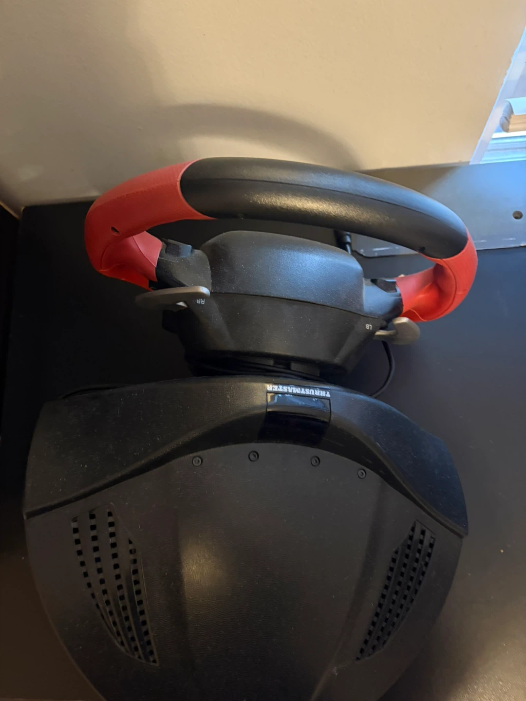*NOT TESTED* Thrustmaster Spyder 458 Ferrari Racing Wheel - photo 2