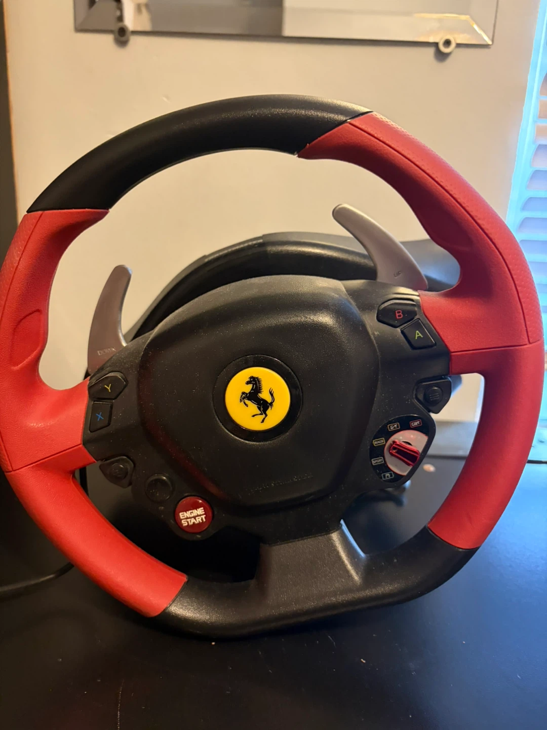 *NOT TESTED* Thrustmaster Spyder 458 Ferrari Racing Wheel