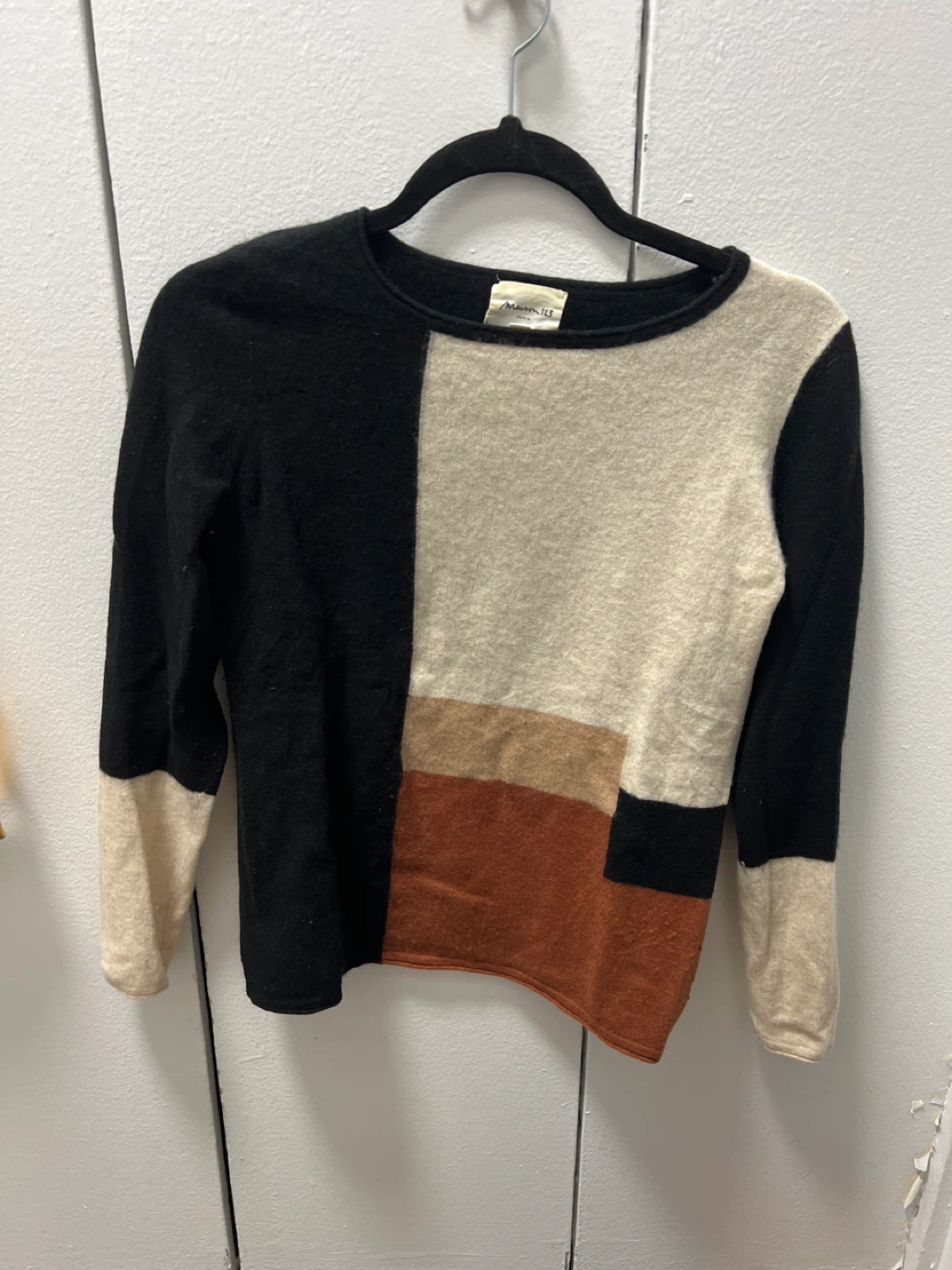 Maisonette 100% cashmere Colorblock Sweater