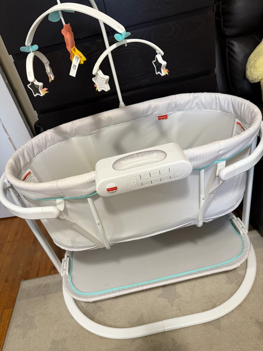 Fisher-Price Soothing Motions Bassinet
