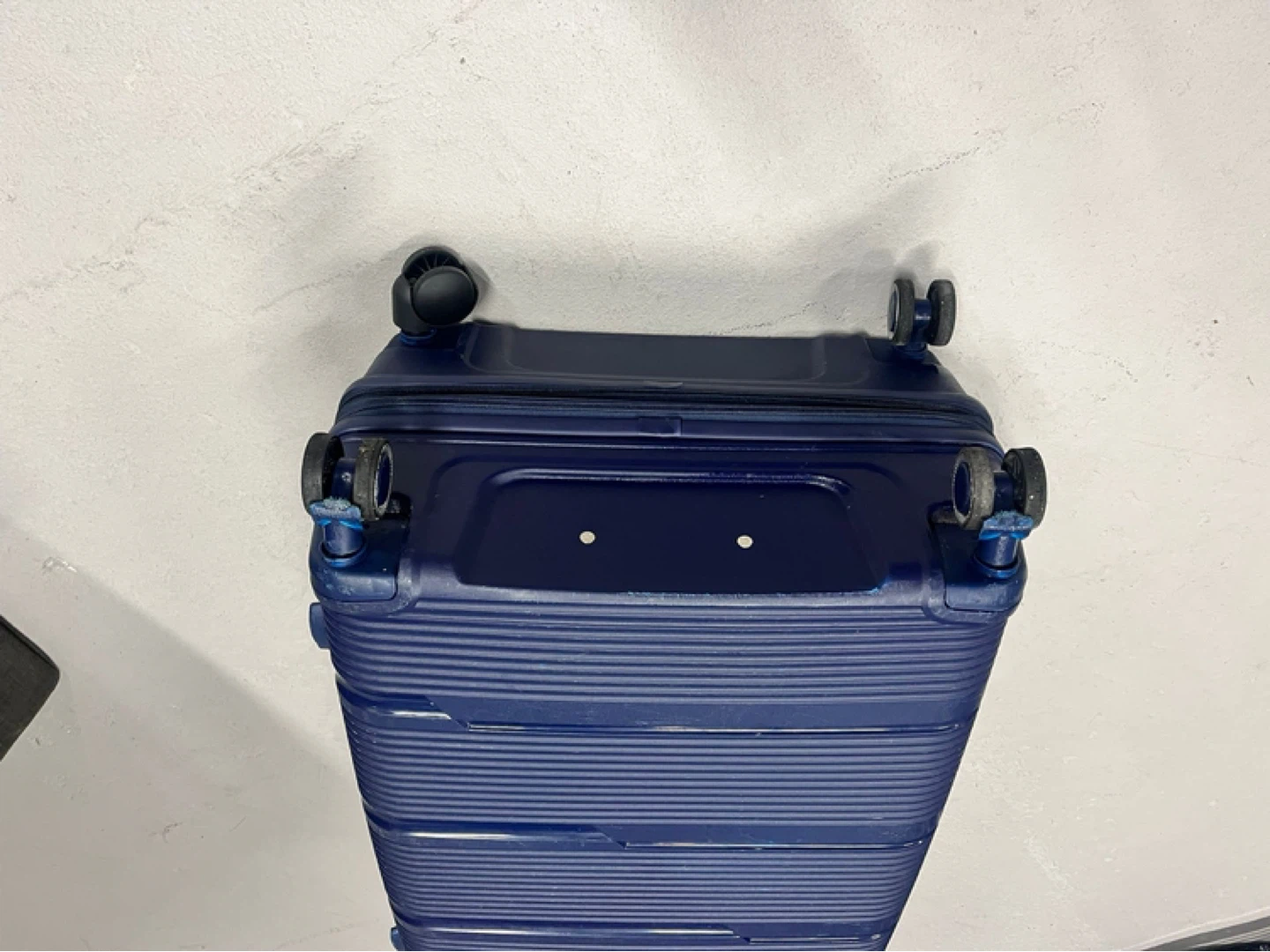 Blue Hardside Spinner Luggage - photo 4