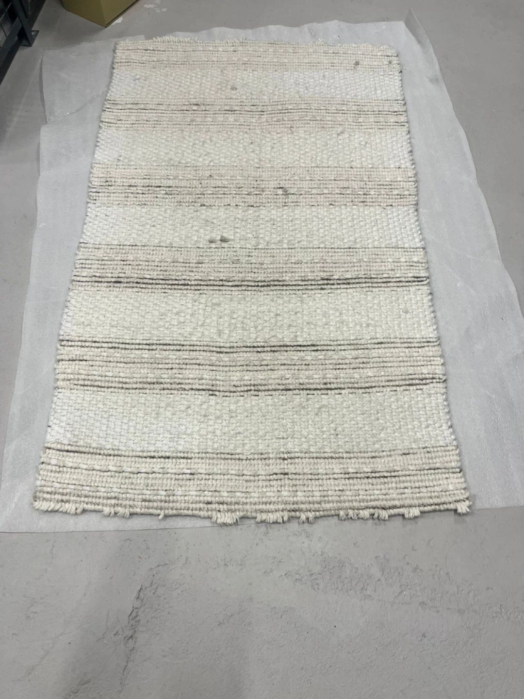 Striped Area Rug - 84 cm x 1.44 m - photo 3