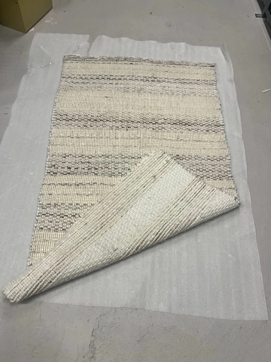 Striped Area Rug - 84 cm x 1.44 m - photo 5