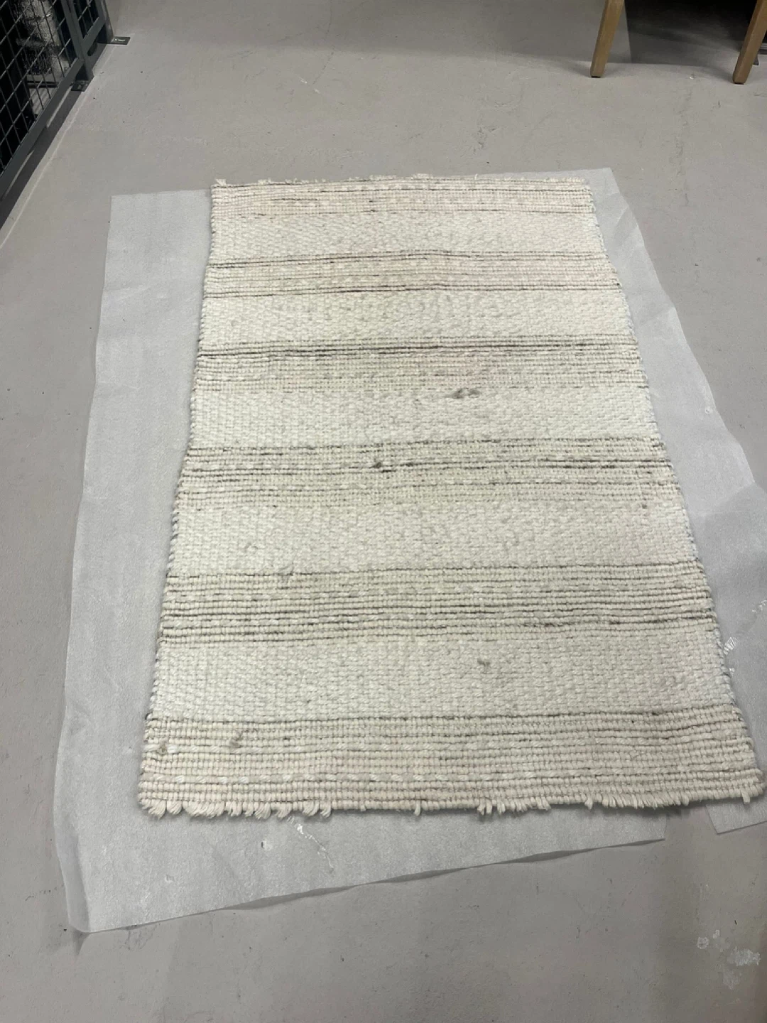 Striped Area Rug - 84 cm x 1.44 m - photo 2