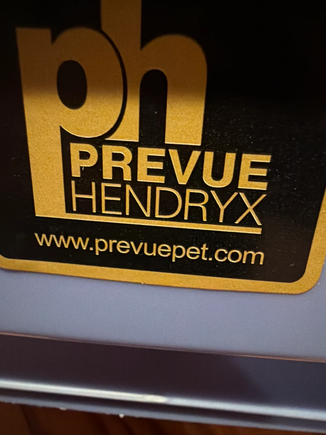 Prevue Hendryx Bird Cage
