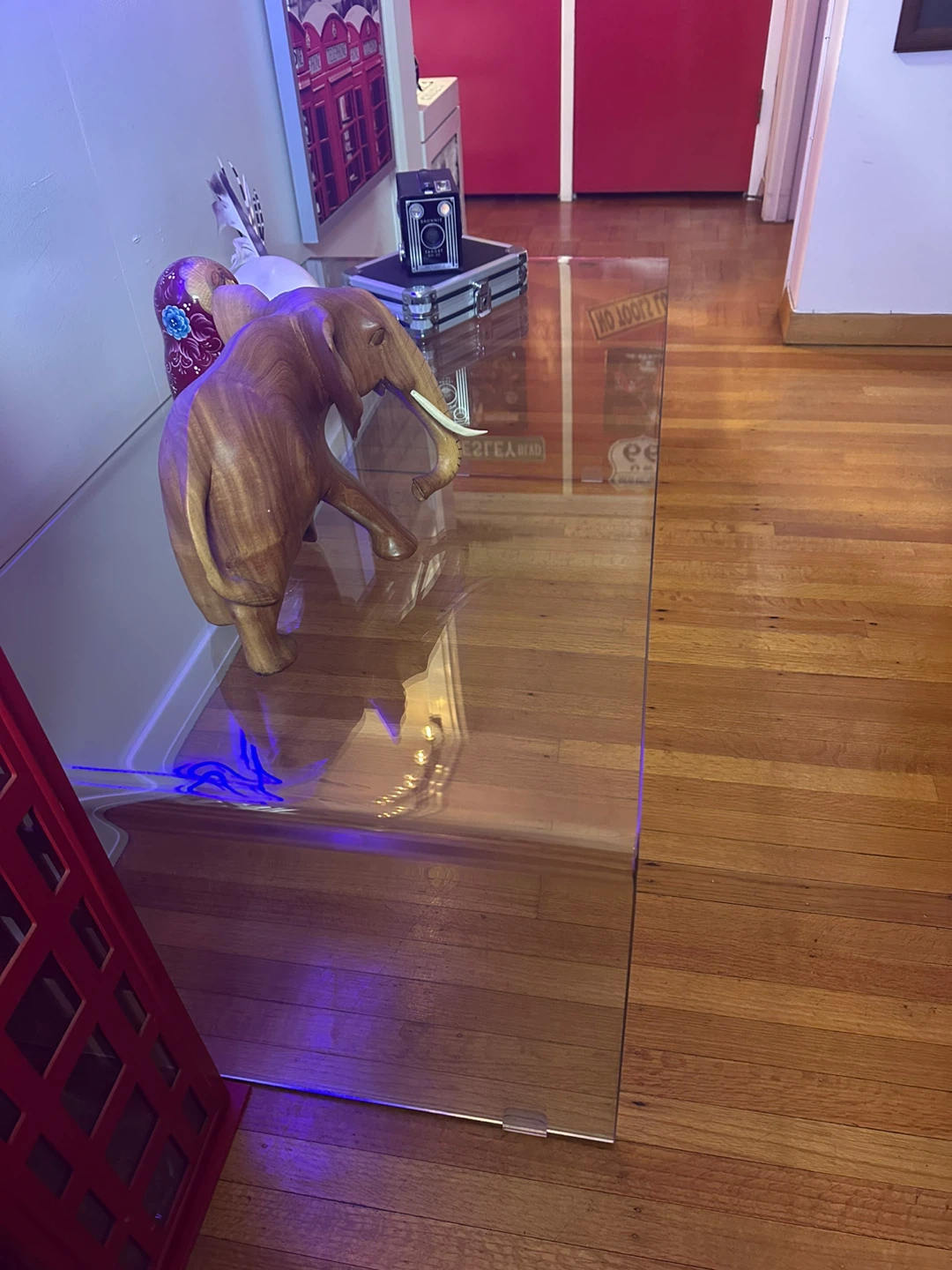 Curved Glass Coffee Table - photo 3