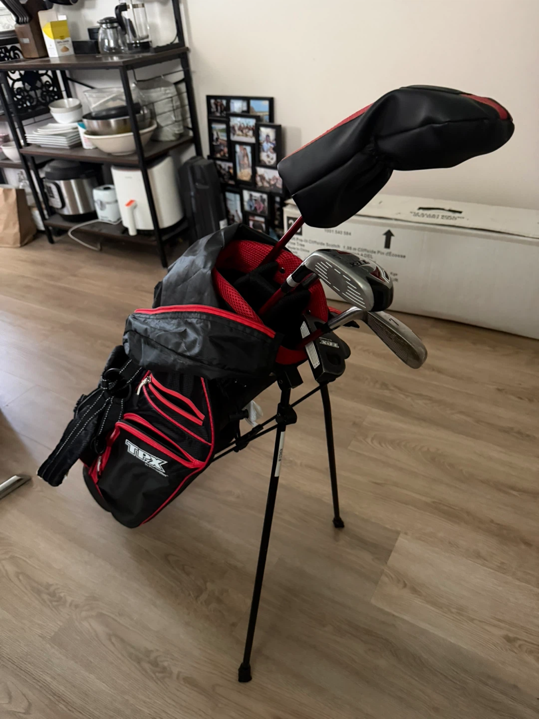TPX by PowerBilt Golf Club Set with Stand Bag