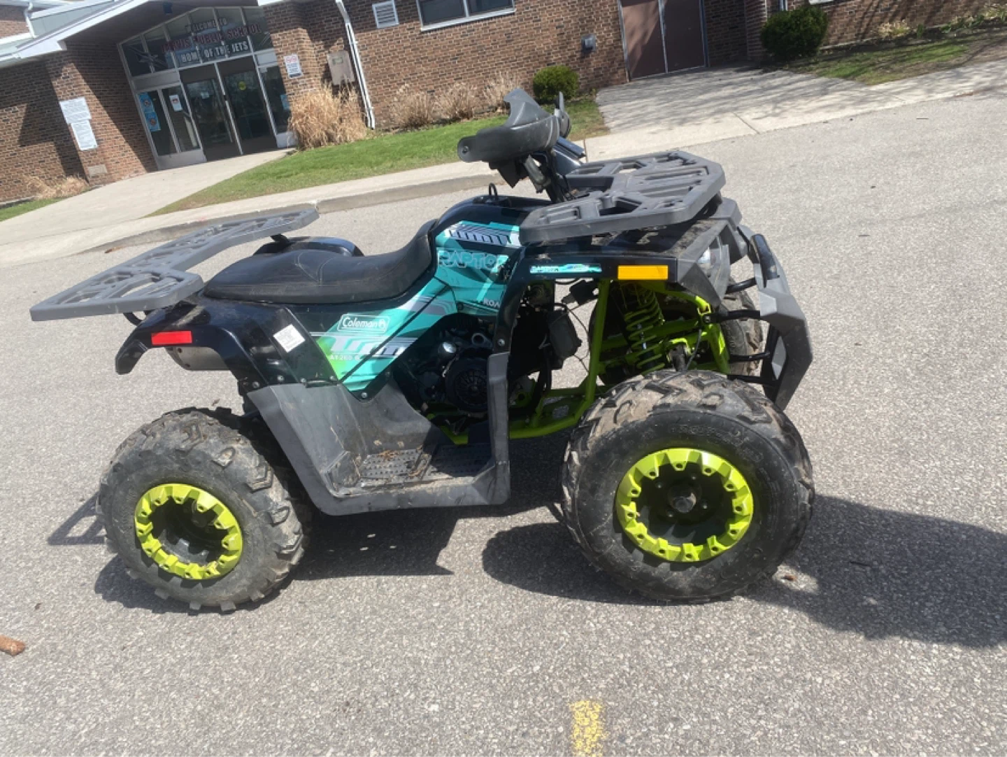 2021 coleman 200cc - photo 3