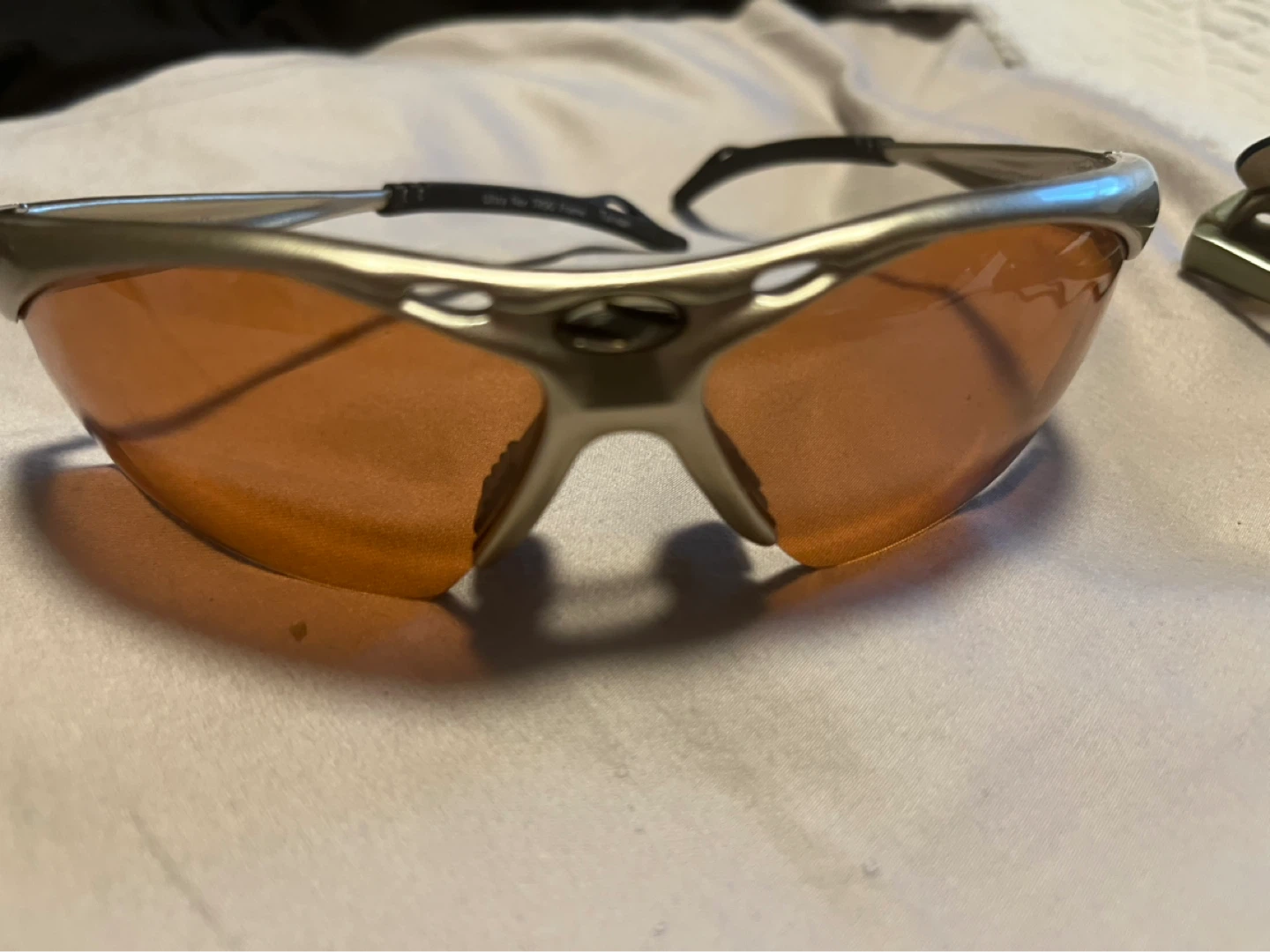 SUNDOG Sunglasses 2 of them