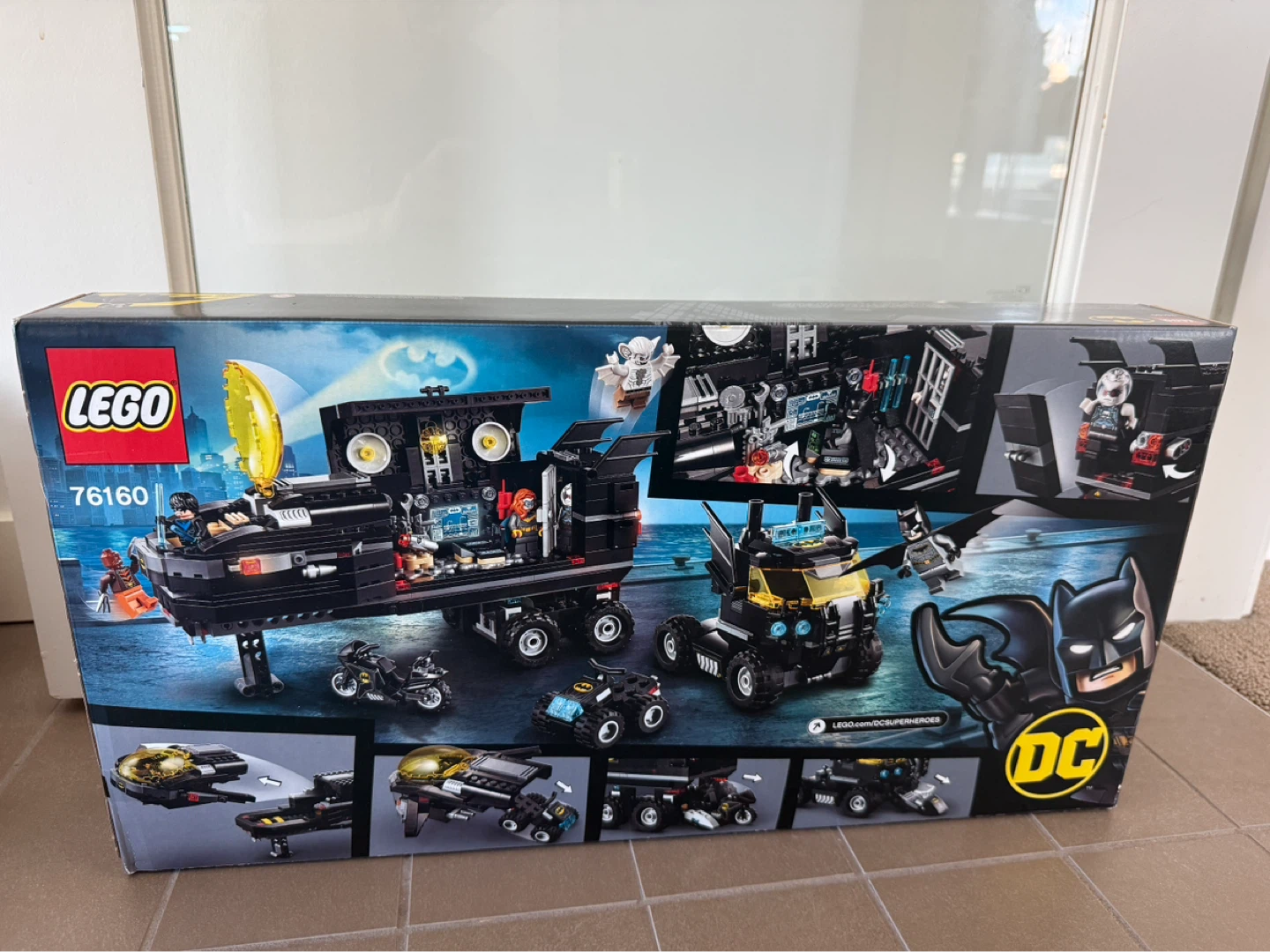 LEGO 76160 DC Batman Mobile Bat Base - photo 2