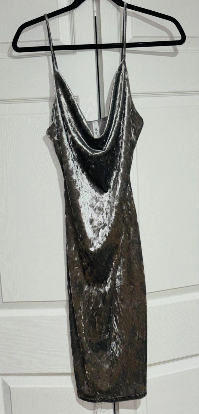 Room Service Velvet Slip Dress - photo 2