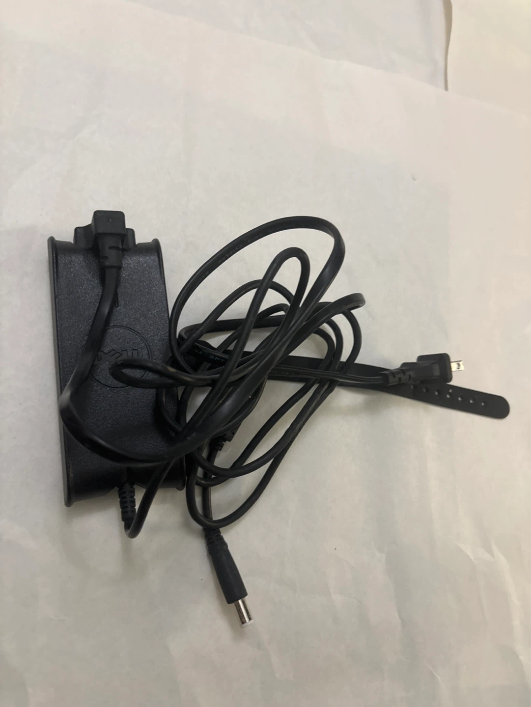 🌱 Dell PA-12 Family Laptop AC Adapter 65W - photo 4