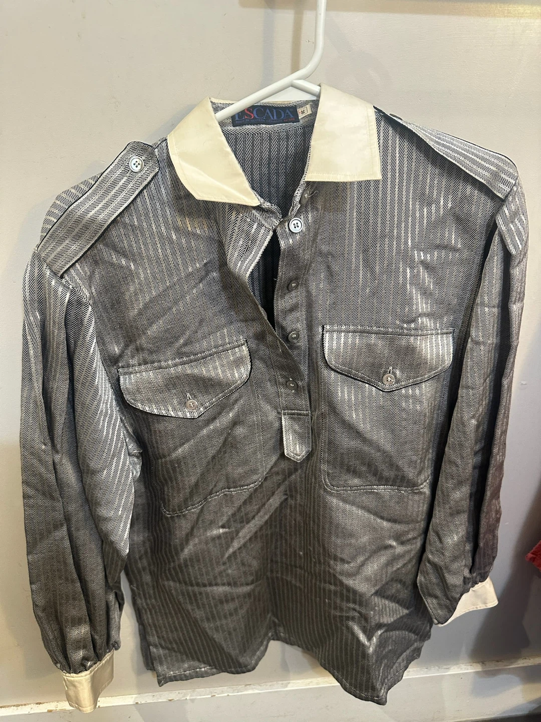 Escada Silver silk Button-Up Shirt Size 36