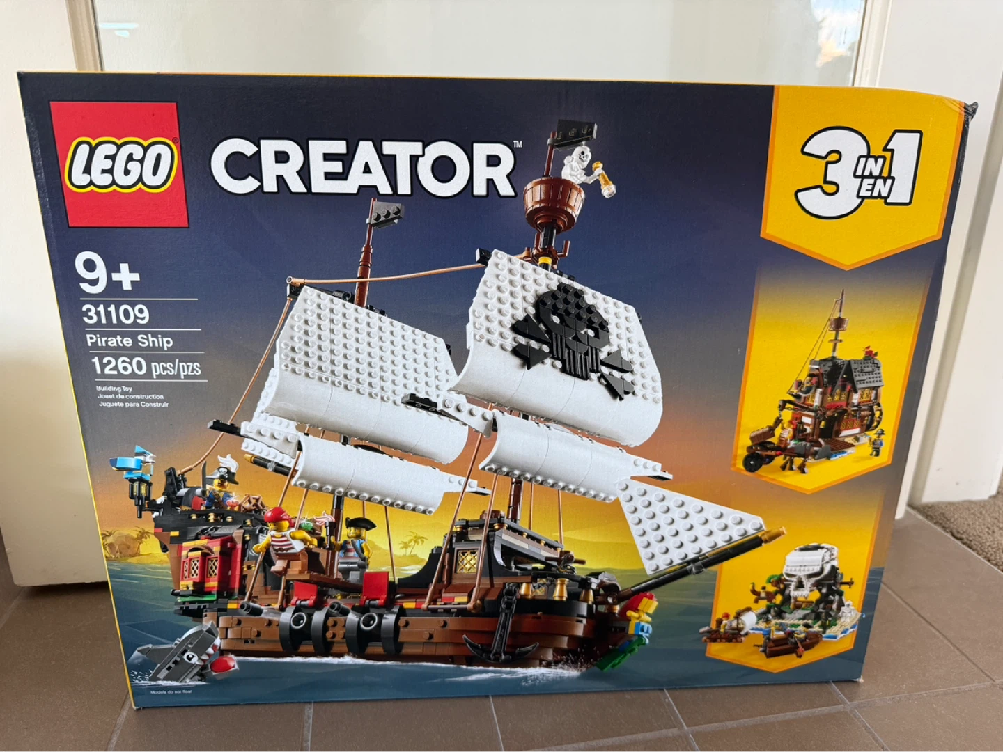 LEGO Creator 3-in-1 Pirate Ship 31109