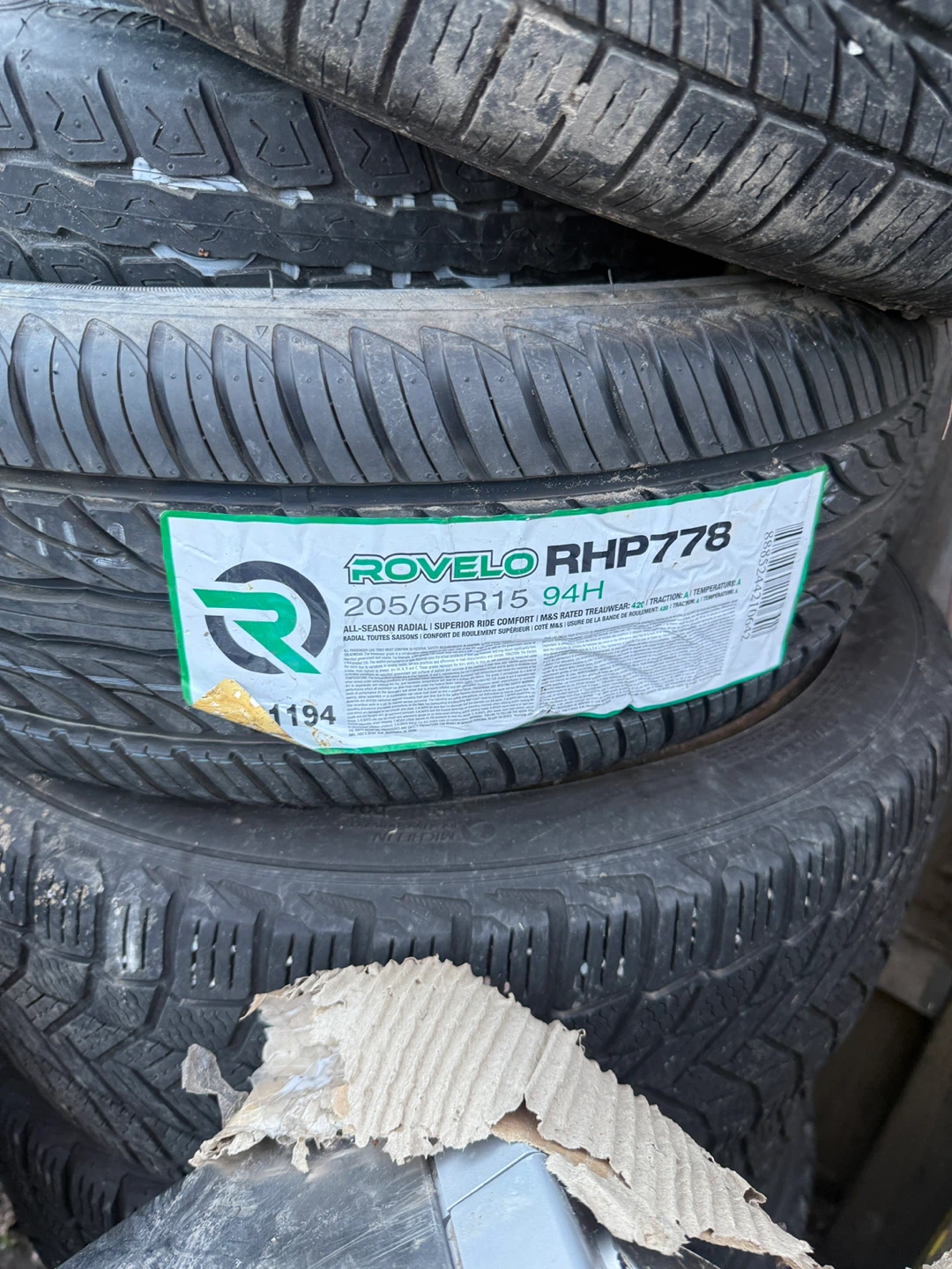 ROVELO RHP778 205/65R15 94H All-Season Tires