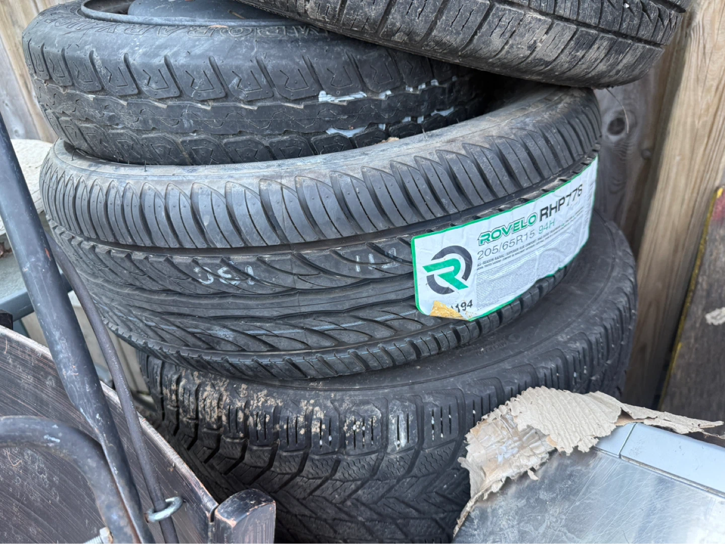 ROVELO RHP778 205/65R15 94H All-Season Tires - photo 2