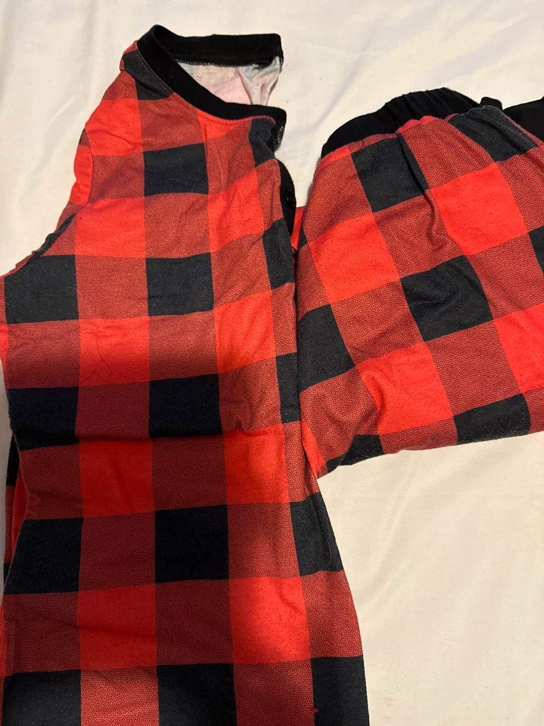 Women’s Size Small 2 piece Pajamas Red Black Buffalo Plaid
