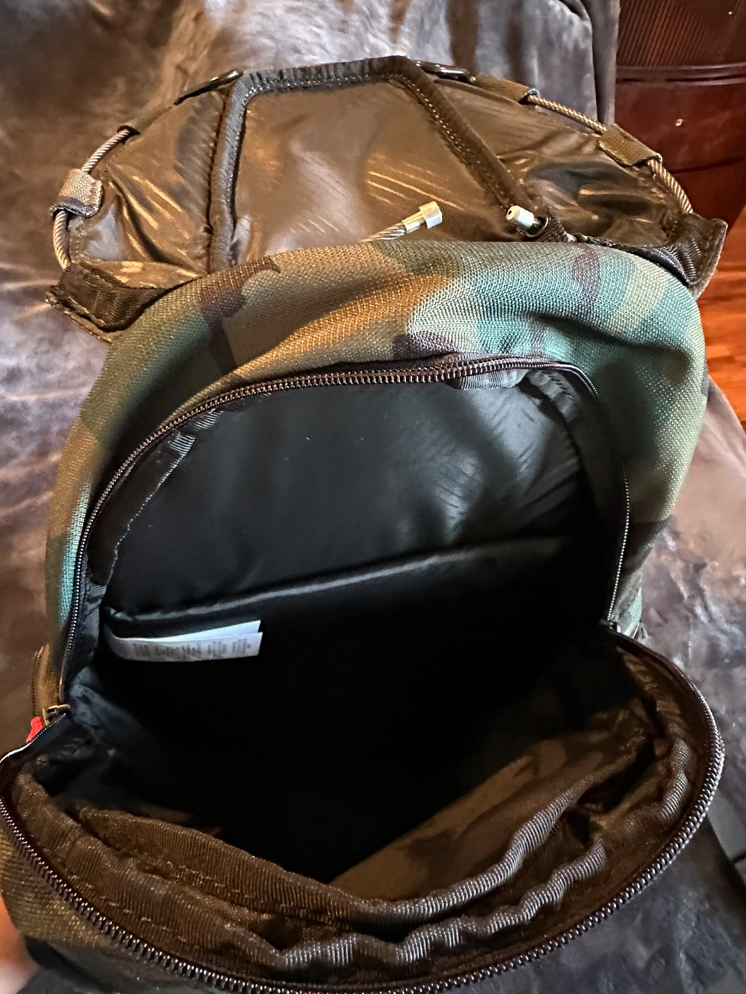 Oakley Camo Backpack - photo 3