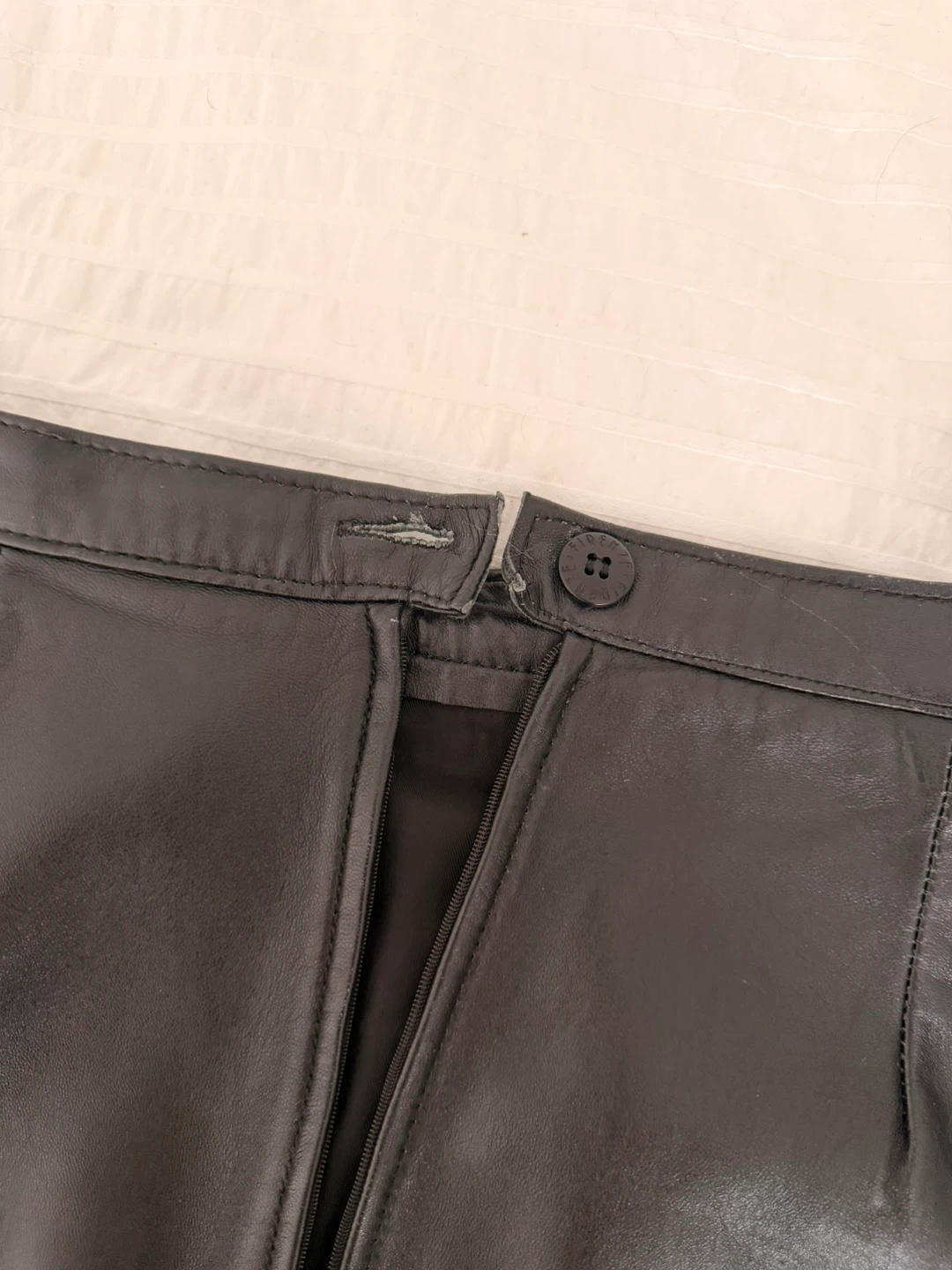 🌱Black Leather Skirt - photo 3