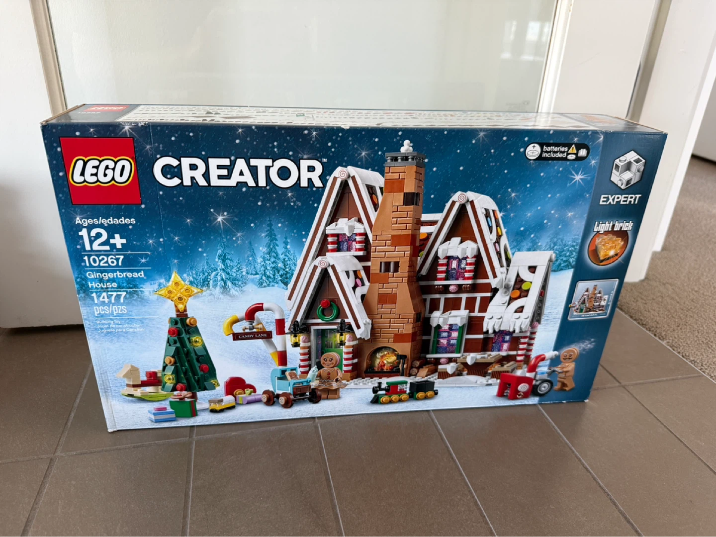 LEGO Creator Expert 10267 Gingerbread House