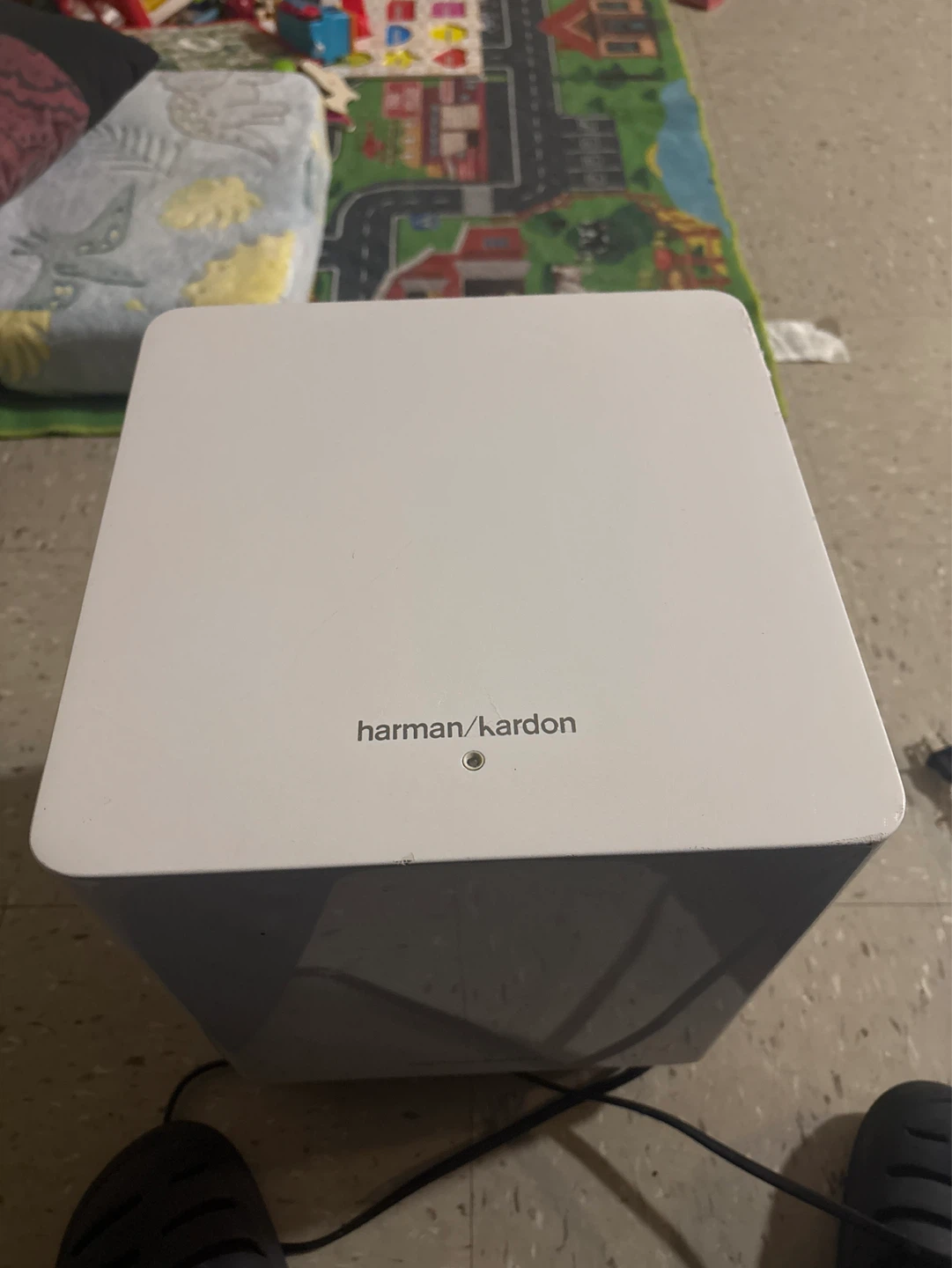 Harman Kardon HKT5210SUB White Subwoofer - photo 3