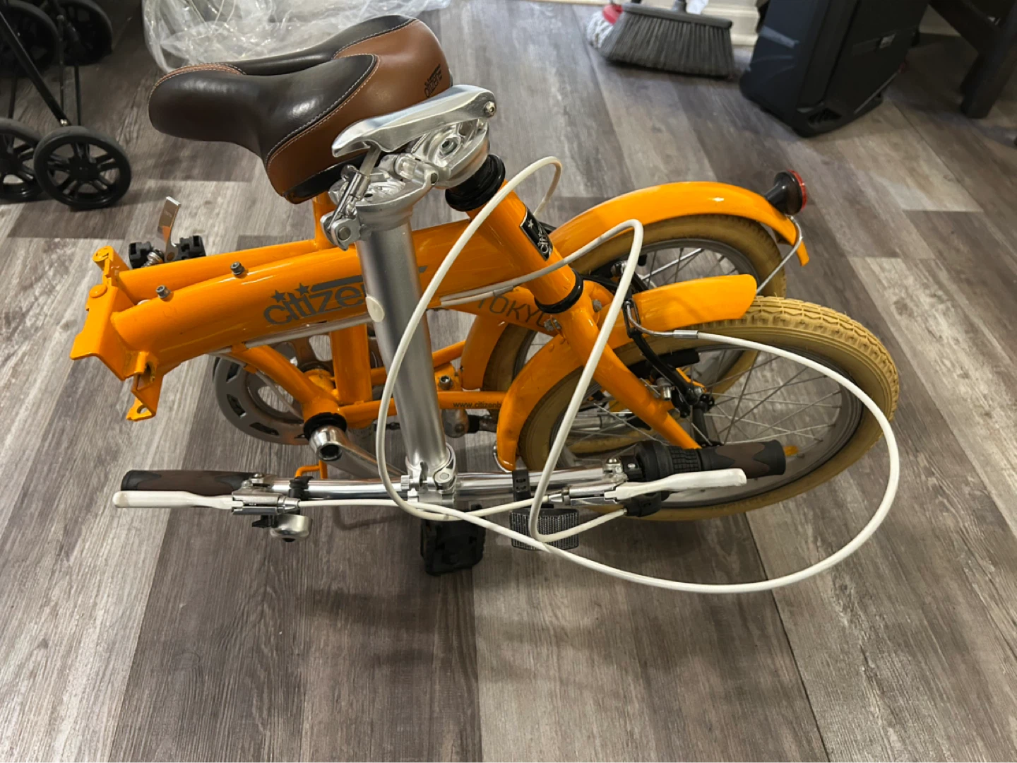 Orange Citizen Folding Bike - photo 3