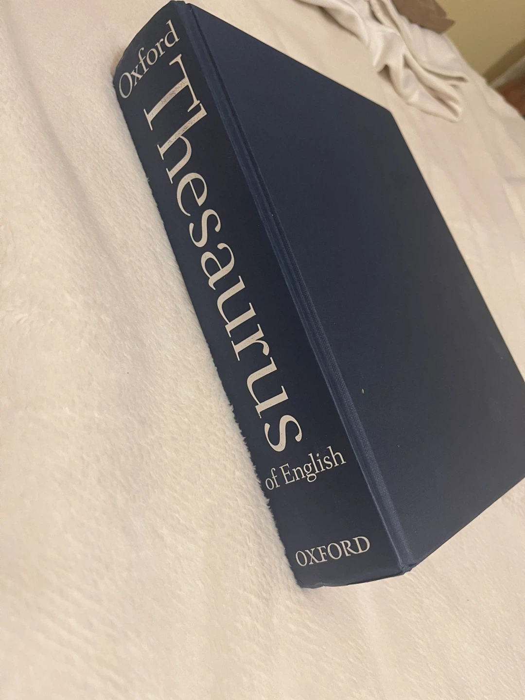 Oxford Thesaurus of English Hardcover - photo 4