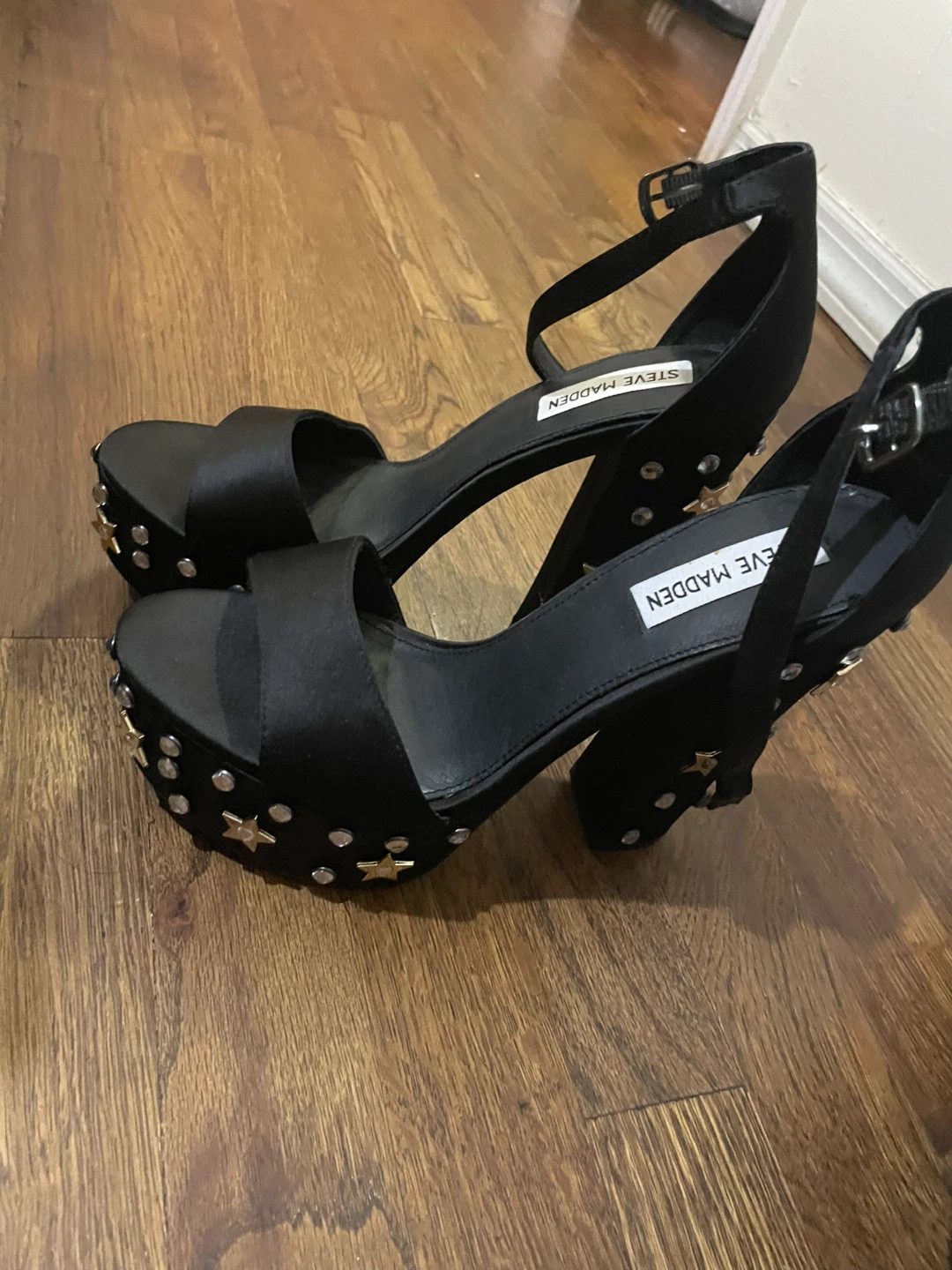 Steve Madden Black Platform Heels with Stars