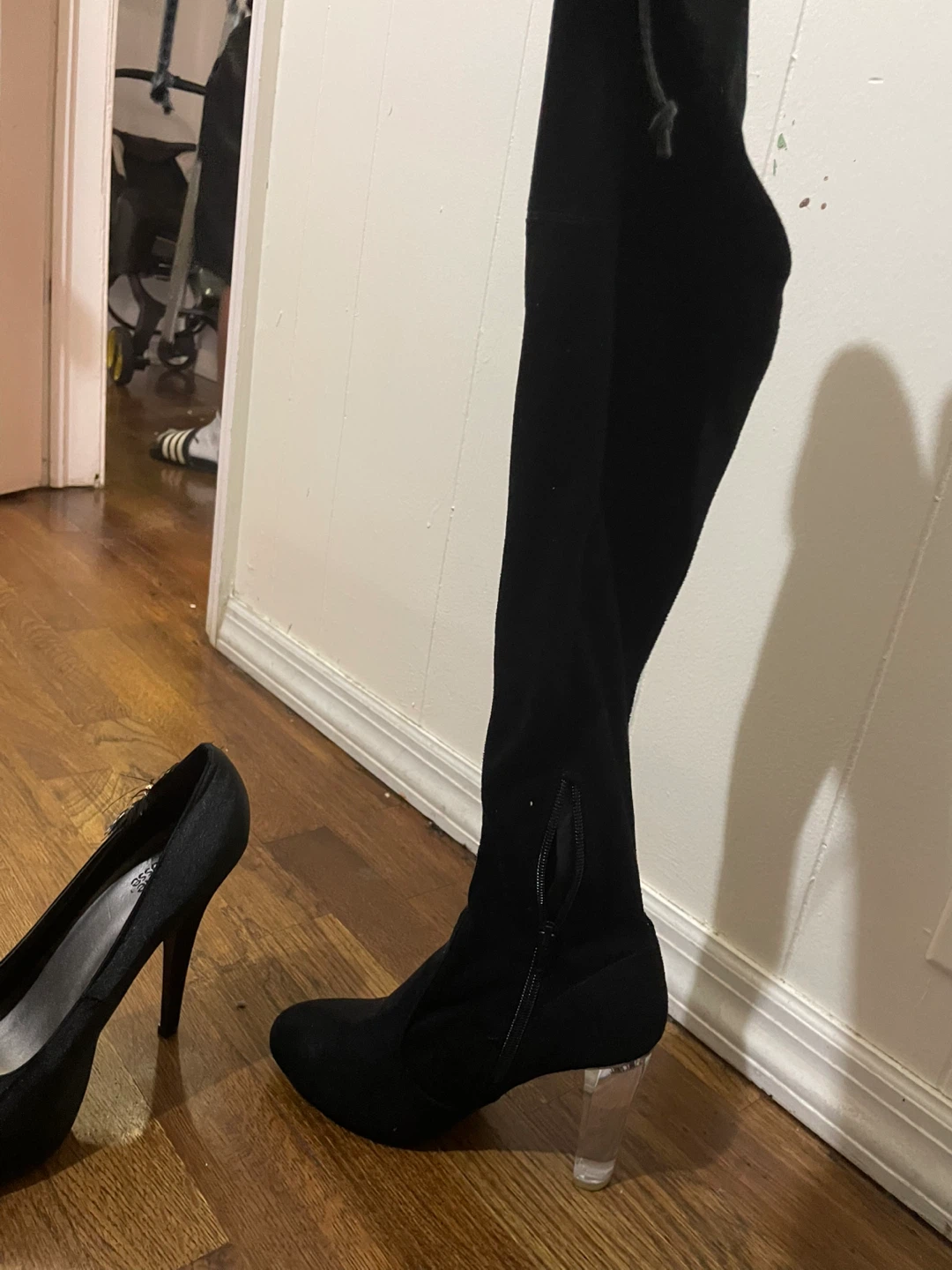Steve Madden Black Platform Heels with Stars - photo 3