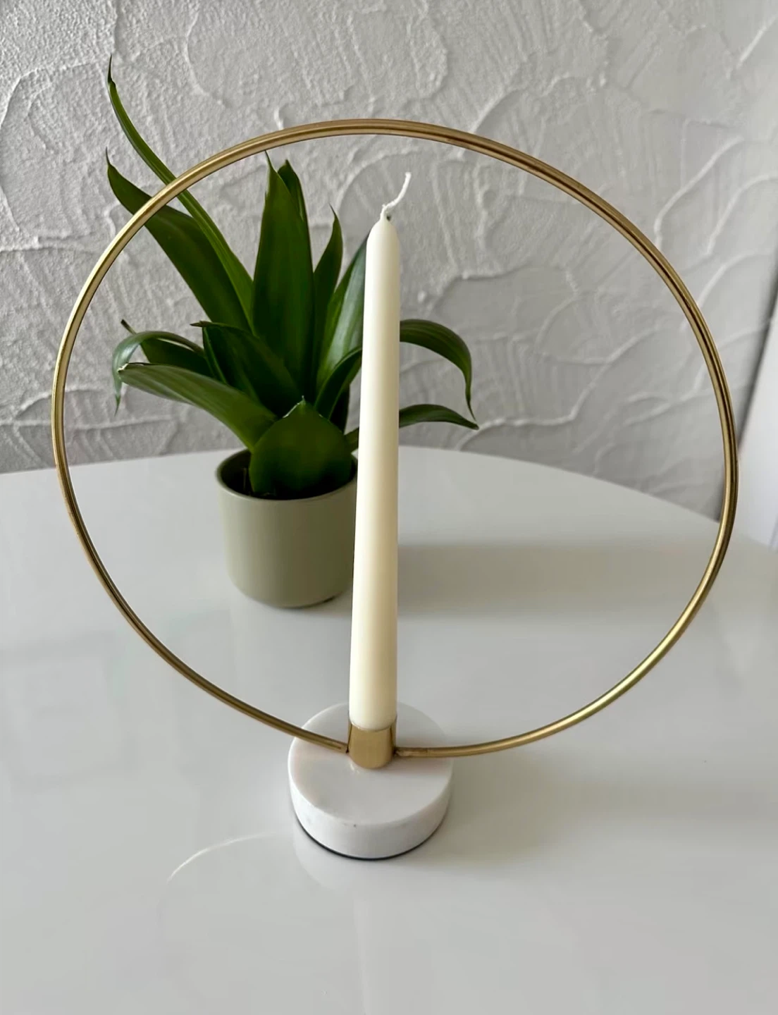 Modern Gold Hoop Marble Taper Candle Holder 🌱 - photo 2
