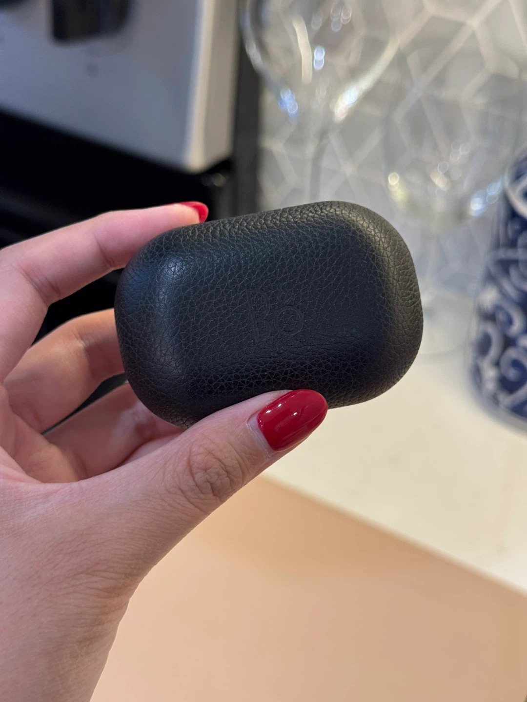 Bang & Olufsen Beoplay E8 2.0 True Wireless Earbuds - photo 2