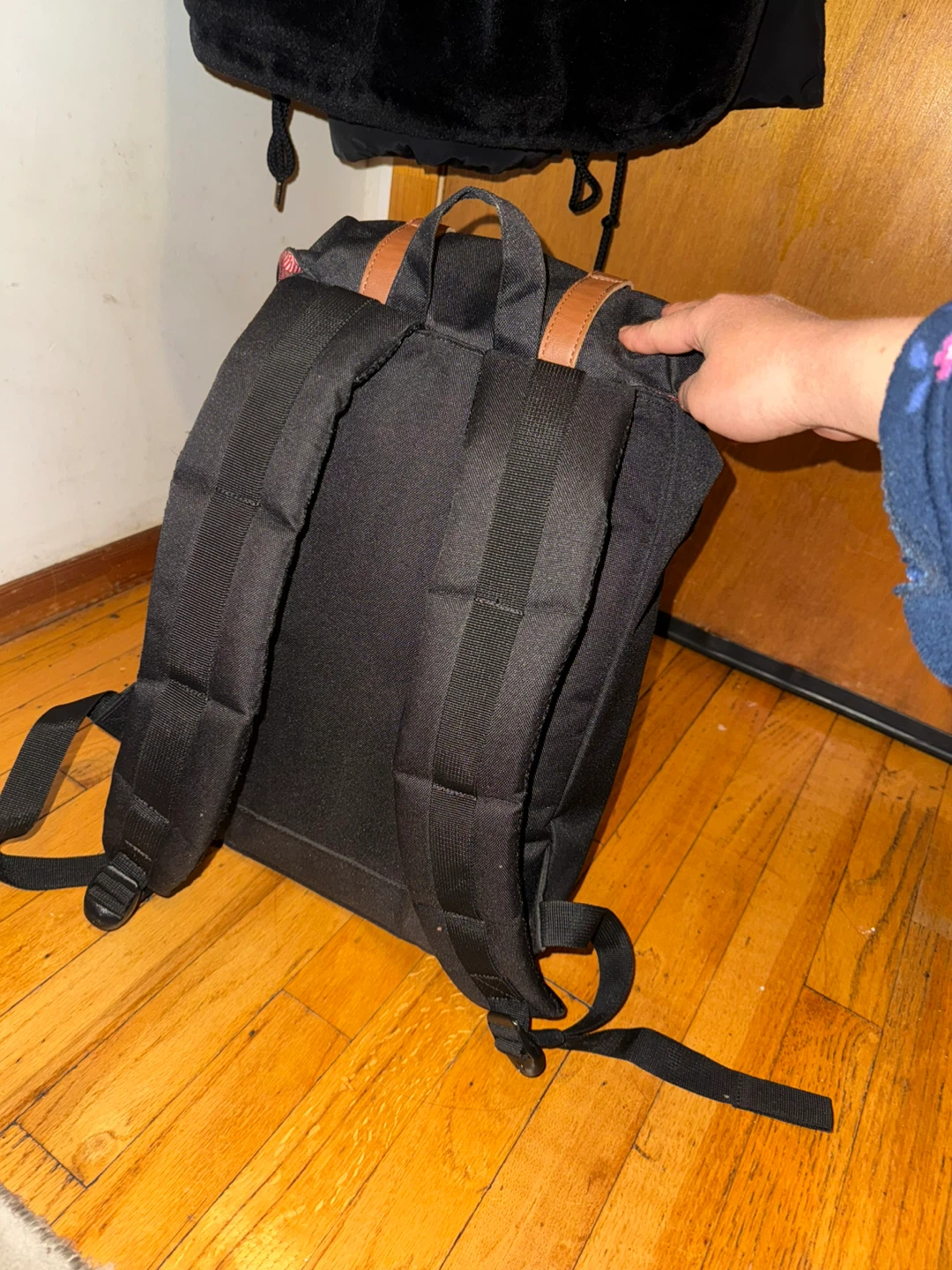Herschel Black Backpack with Brown Accents - photo 2