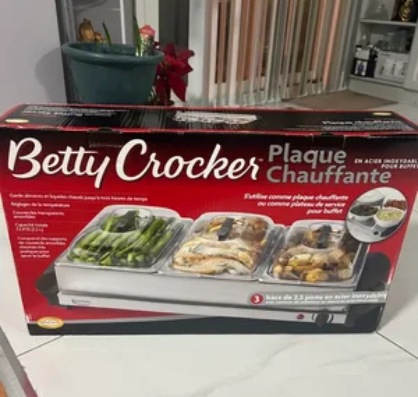 Betty Crocker Stainless Steel Buffet Server