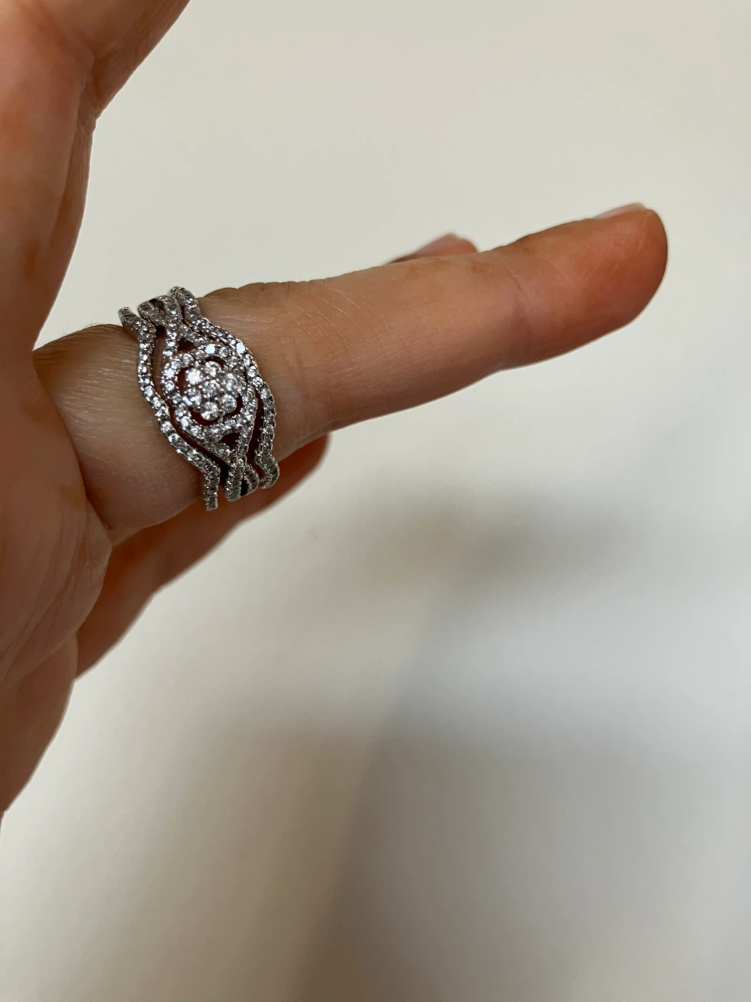 Flash sale ⚡️- Sterling Silver Cubic Zirconia Ring set (Size 7)