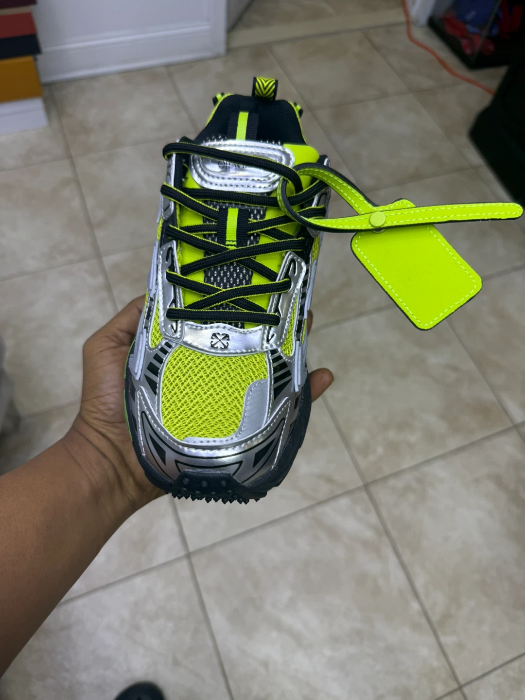 Off white - photo 2