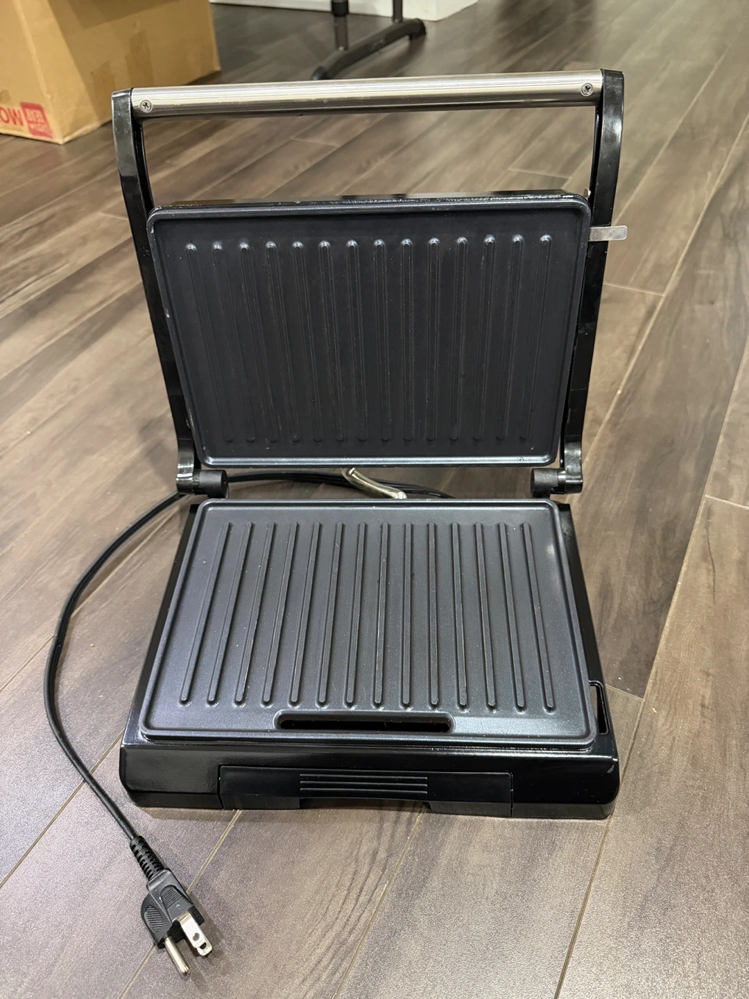 Hamilton Beach Panini Press Grill and Mainstays 2-Slice Toaster - photo 2