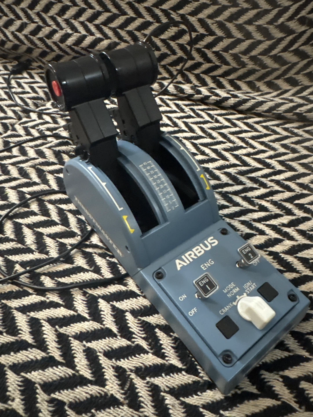 Thrustmaster Airbus TCA Throttle Quadrant - photo 3