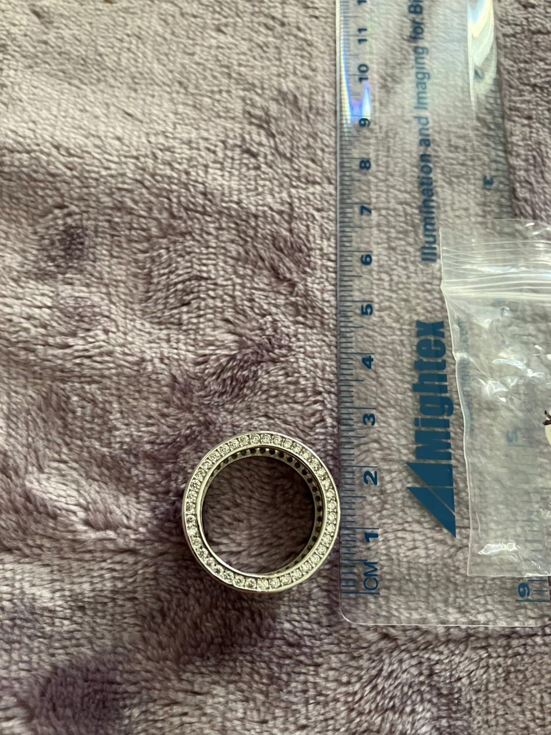 Sparkling Band Ring with CZ Rhinestones Size 8 - photo 4