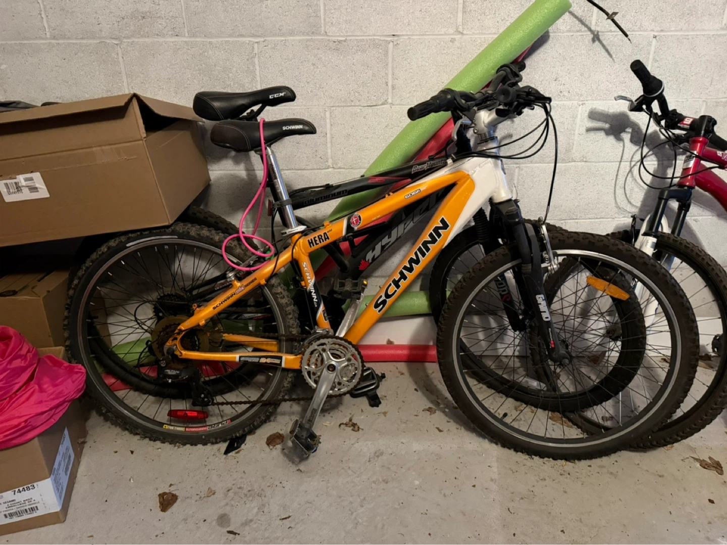 Schwinn Hera Mountain Bike - Orange